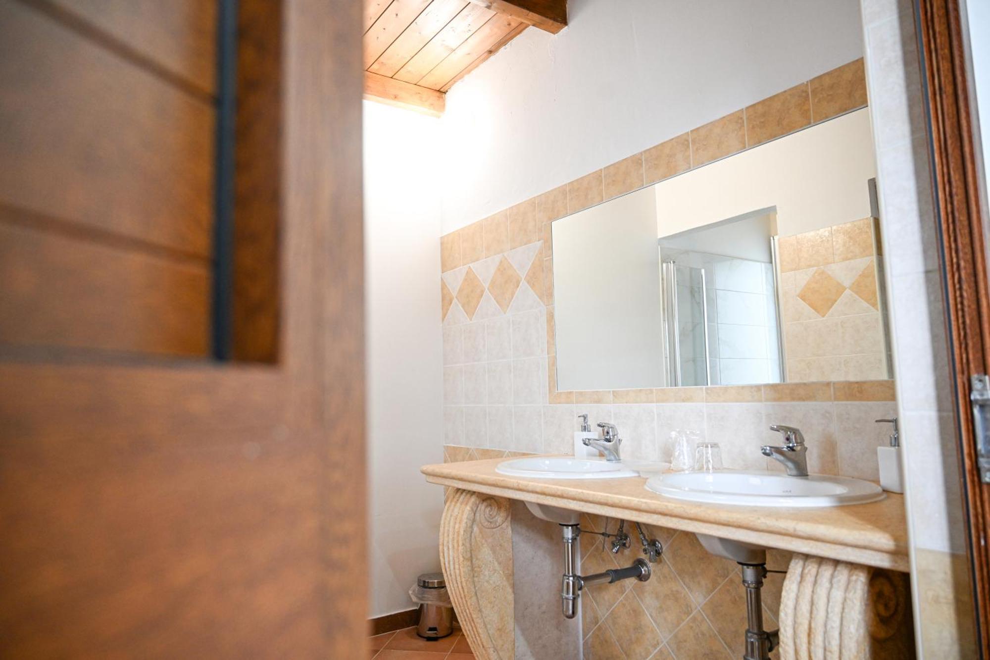 Borgo Carida - Green Family Holidays Zaccanopoli Exteriör bild