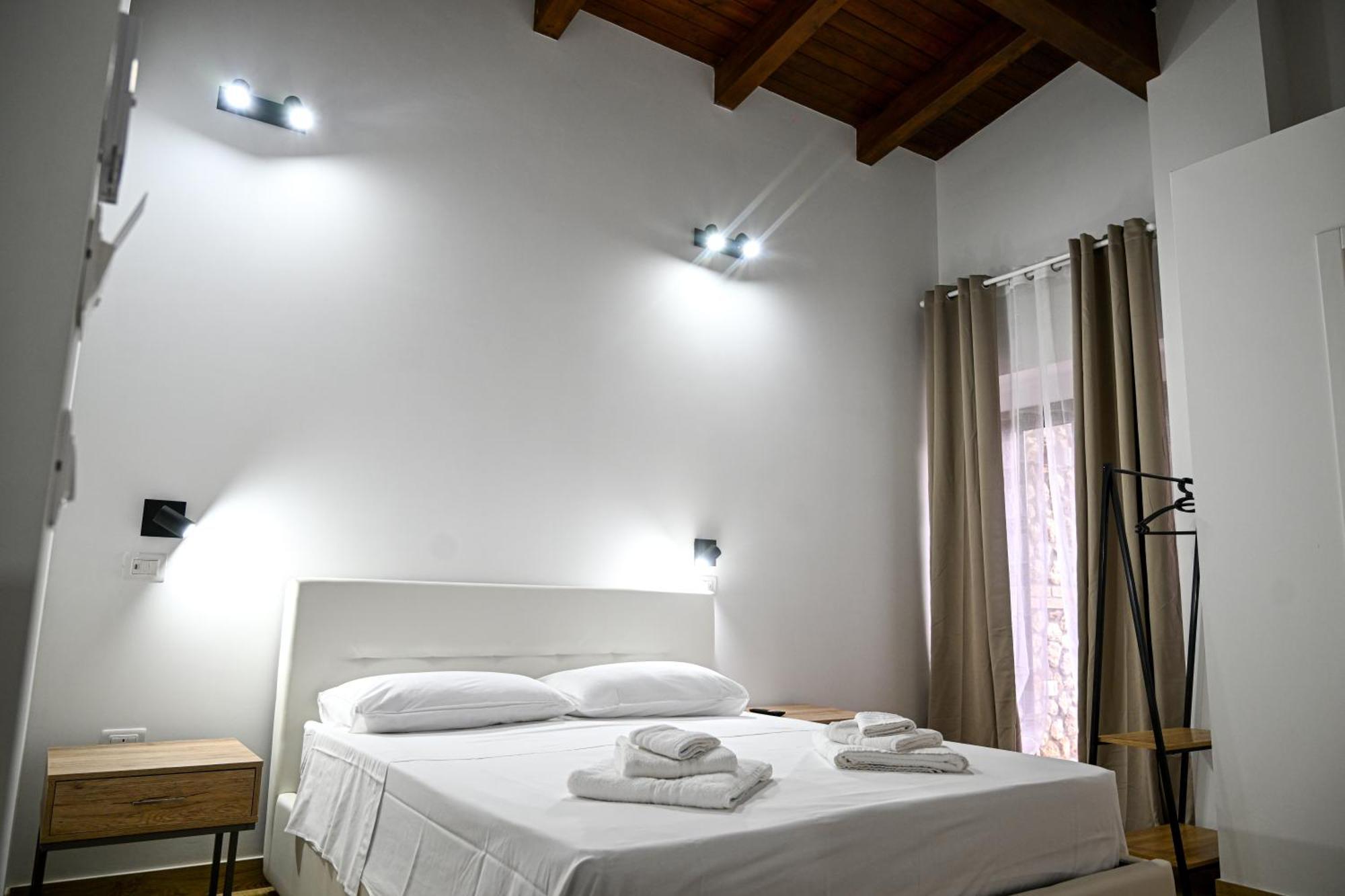 Borgo Carida - Green Family Holidays Zaccanopoli Exteriör bild