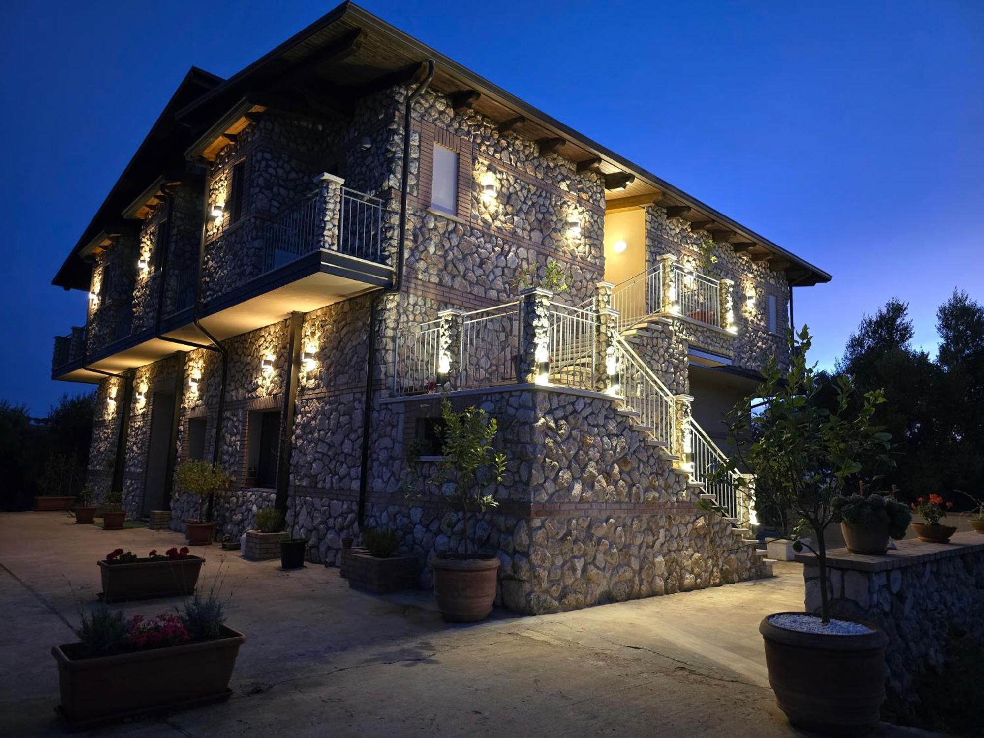 Borgo Carida - Green Family Holidays Zaccanopoli Exteriör bild